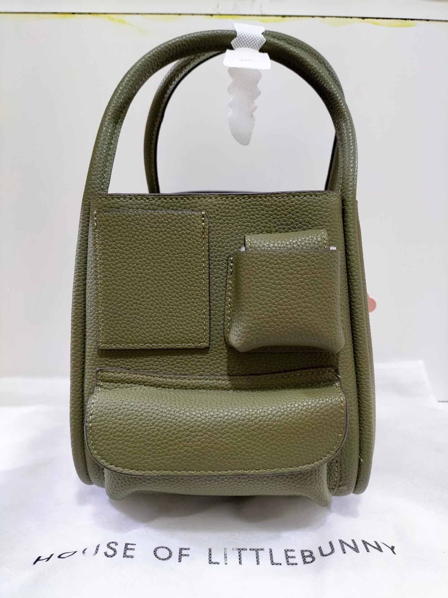 https://cdn.shopify.com/s/files/1/0526/5702/9270/files/FC18F2D1-A7DD-40E9-9100-B8AE710E01D4.jpg?v=1726118429