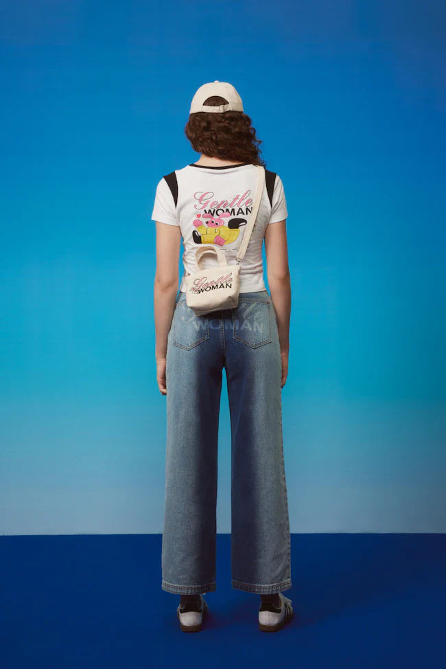 Gentlewoman Come Up Roses