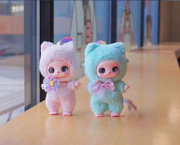 Kawaii Liila Lucky Cat Plush Pendant