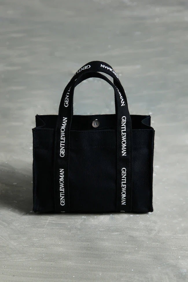Gentle Woman Micro Box Tote