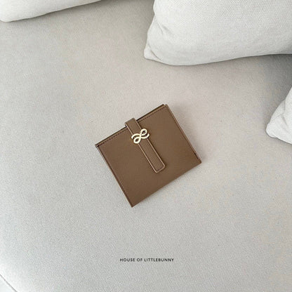 https://cdn.shopify.com/s/files/1/0526/5702/9270/files/eb0d782d56814b5a99df60a11a9f2b64.jpg?v=1729183004